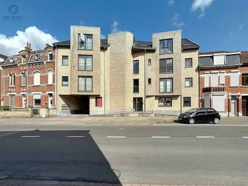 Appartement te koop Geraardsbergen: Instapklaar 1 slaapkamer, terras, berging