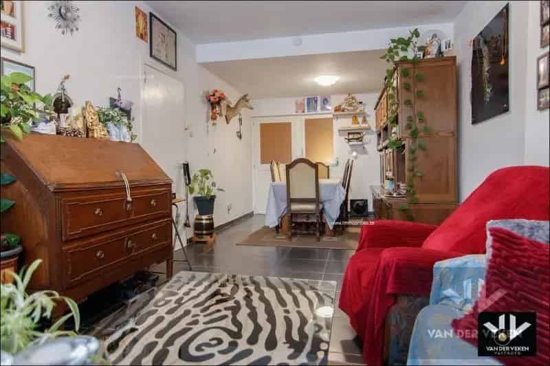 Rijwoning te koop Tongeren 3 slaapkamers 2 badkamers