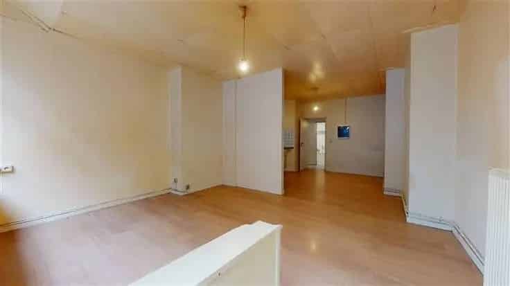 Appartementsgebouw Te Koop Nabij Centrum 4 Appartementen