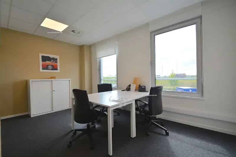 Kantoorruimte Huur Roeselare All inclusief