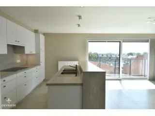 Penthouse te huur Ledegem 134m2 2 slaapkamers dakterras garage