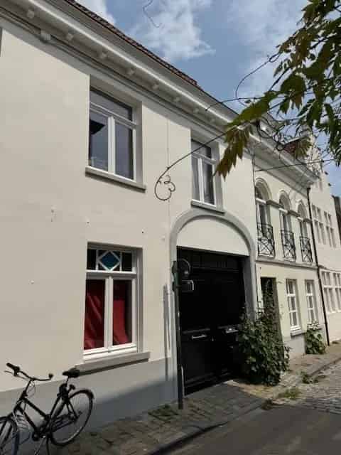 Gezinswoning te huur Gent Rustig gelegen 3 slaapkamers