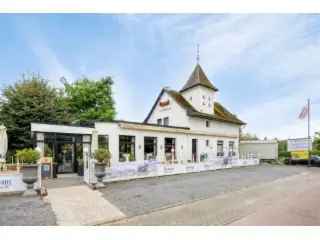 Kantoor te koop Lippelo - Horecagelegenheid 232m²