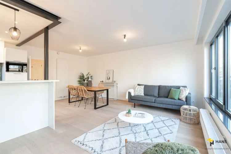 Gerenoveerd Appartement 80m2 2 slaapkamers Borsbeek