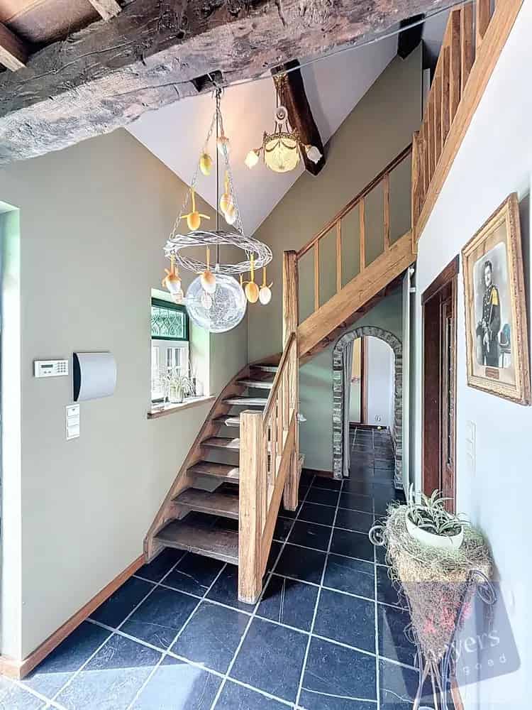 Huis te huur Alken: Charmante hoeve met zwembad