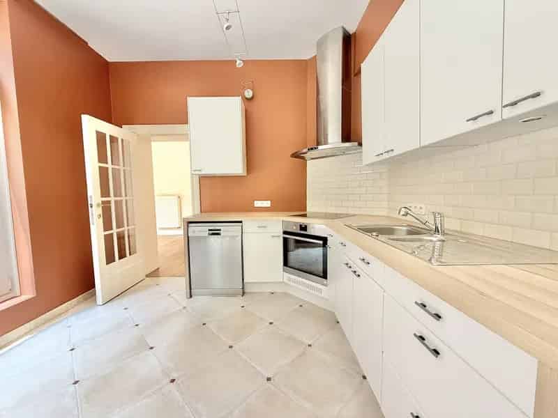 Appartement Oudergem: Zuidtuin 164m², 2 slaapkamers, 2 badkamers