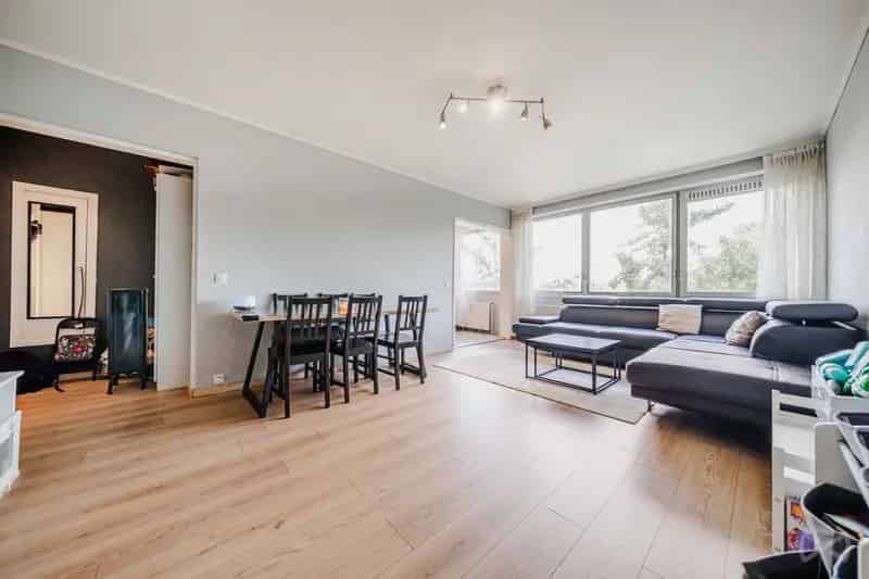 Appartement 1 slaapkamer Schaerbeek  gerenoveerd  instapklaar