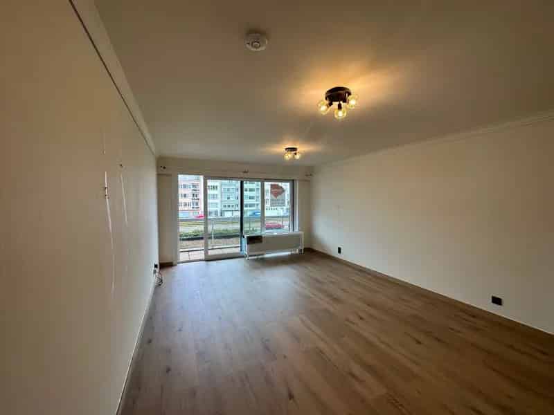 Te Huur Oostende Studio Troonstraat 32 Zeezicht