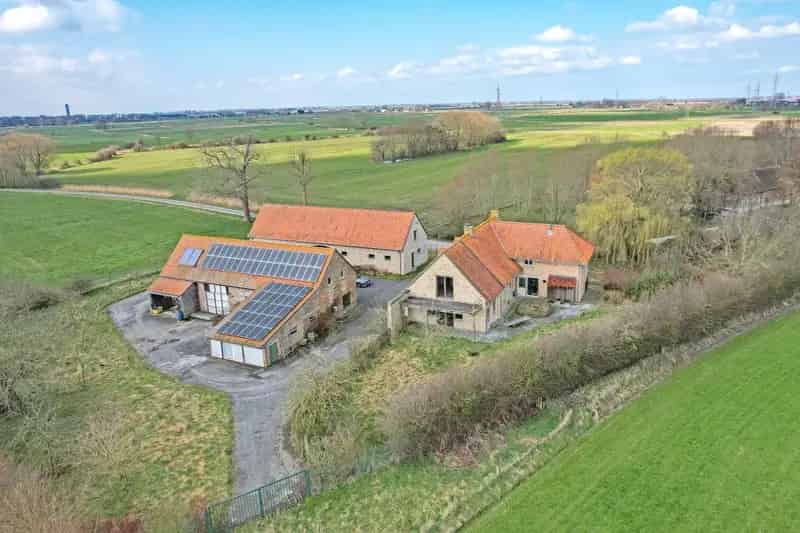 Landhuis te koop Diksmuide - 4 slaapkamers, B&B potentieel, lage energiekosten