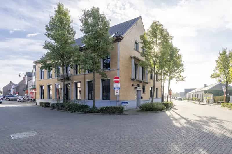 Herenhuis te huur Lotenhulle: charme, ruimte en potentieel