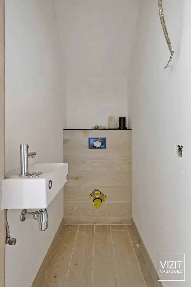 Te renoveren woning met tuin Ninove