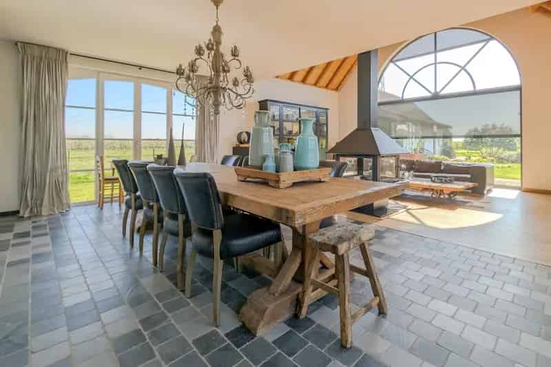 Luxe Gerenoveerde Hoeve te Huur Nabij Gent