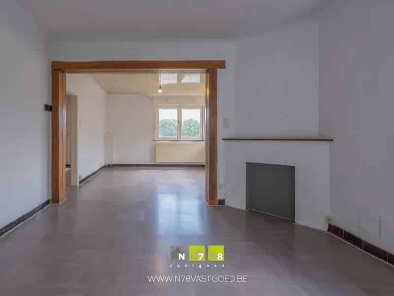 Huis te huur Lanklaar: 2 slaapkamers, tuin, garage