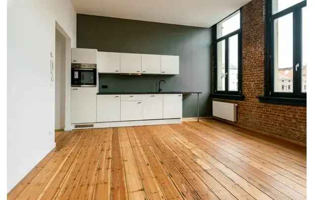 Huur 1 slaapkamer appartement van 56 m² in Antwerp