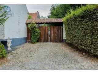 Huis te koop met tuin in Oetingen met historische charme