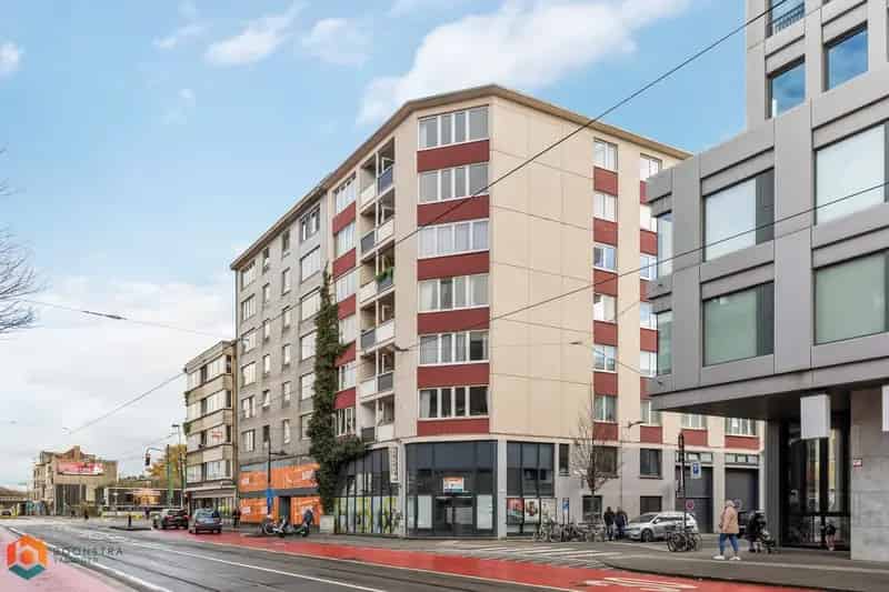 Handelspand met Studio te Borgerhout Uitstekende Visibiliteit