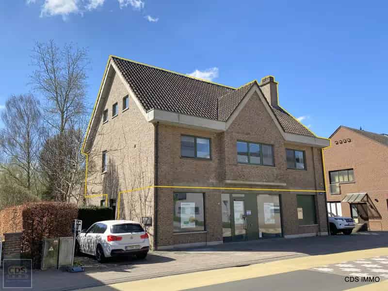 Duplex woning te Linden 4 slaapkamers ruim terras garage