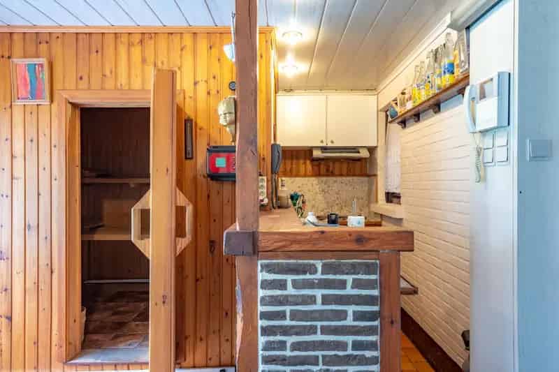 Ruime woning met 3 slaapkamers en tuin