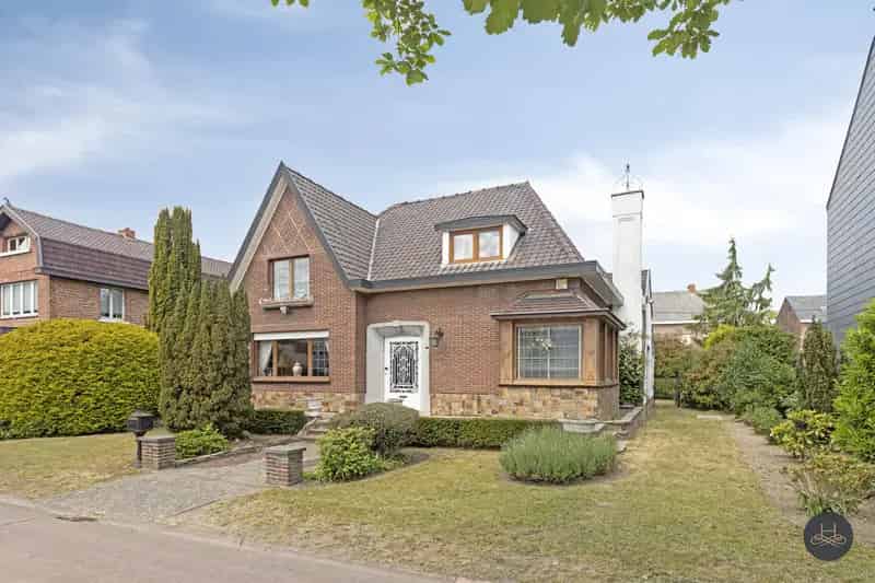 Huis te koop Bonheiden: Te renoveren woning met tuin en garage