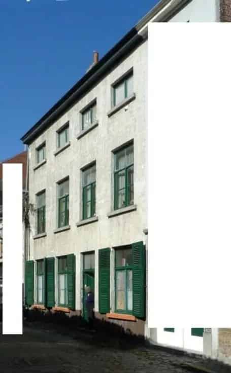 Herenhuis te Koop Brugge - Volledig te Renoveren