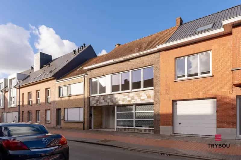 Karakterwoning met Garage in Centrum Houthulst