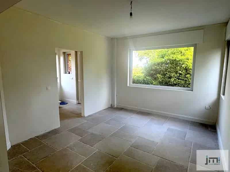 Gerenoveerde Woning Ruim Perceel