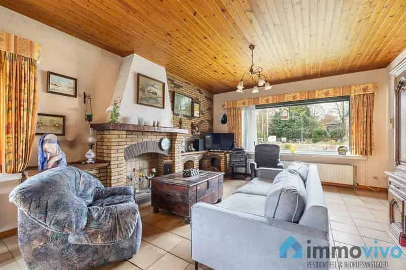 Ruime villa 634m² Hoverheide