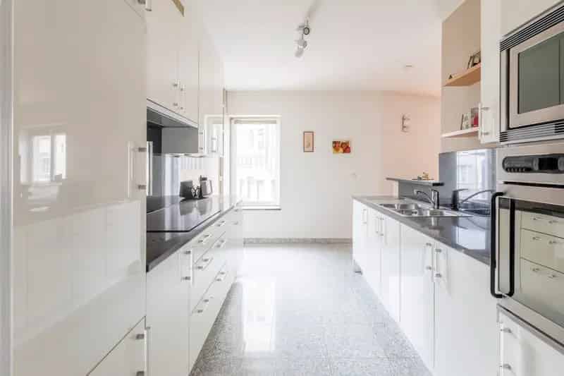 Ruim appartement te huur nabij Gent Sint-Pieters