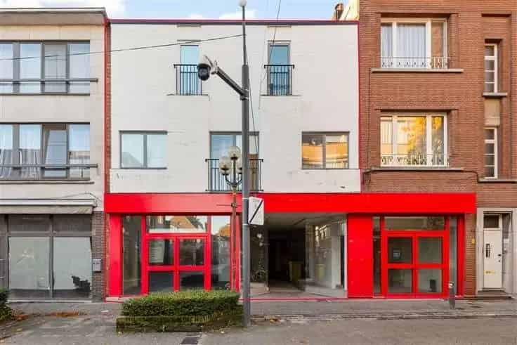 Opbrengsteigendom Turnhout 2 Handelspanden 2 Appartementen