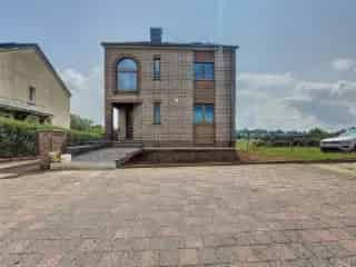 Huis te huur Arlon 4 slaapkamers 223m²