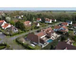 Villa te koop Nieuwpoort 860m2 B&B Zwembad Luxe
