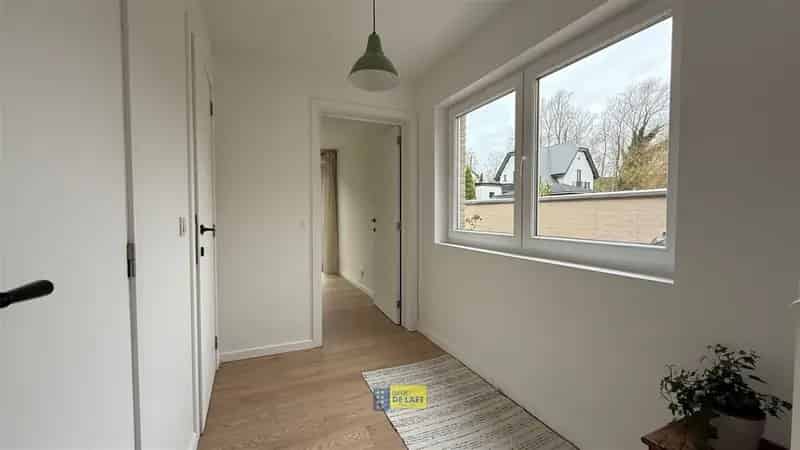 Gerenoveerde woning te Kontich - 2 slaapkamers - Grote tuin - Energiezuinig