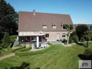 Villa te koop Wellen 4 slaapkamers grote tuin