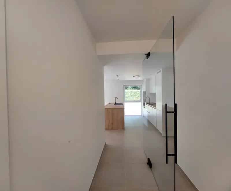 Huis te Koop Deerlijk: Gerenoveerde woning met 3 slaapkamers