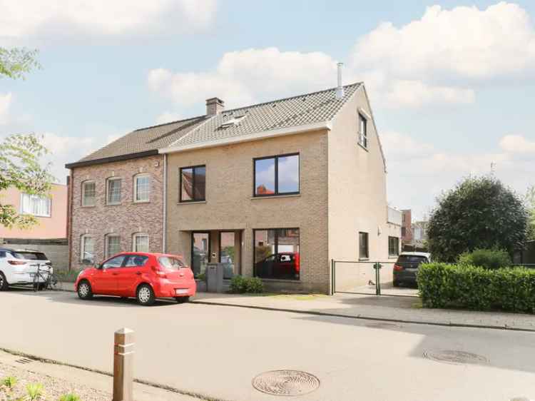 Huis te huur Borsbeek 4 slaapkamers 2 badkamers