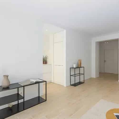 Gerenoveerd 2 Slaapkamer Appartement Oostende Nabij Strand