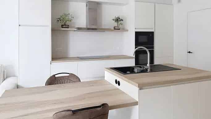 Appartement te Huur Veurne 1 Slaapkamer Terras Garage