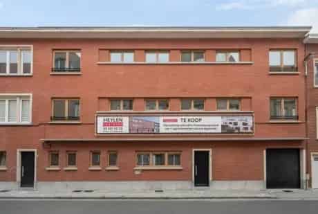 Appartementen te Lier  7 units 46m
bij 140m
 Perfecta