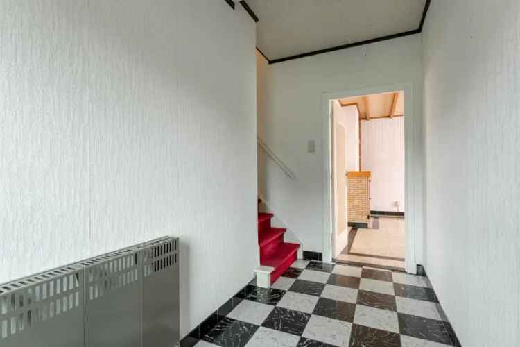 Ruime woning met 4 slaapkamers op toplocatie in (Over)Pelt te koop!