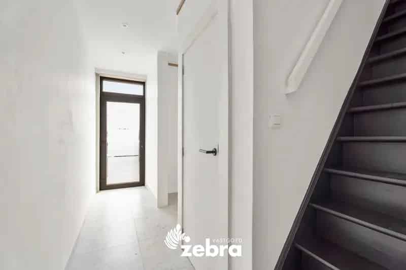 Gerenoveerde woning te Izegem met 3 slaapkamers en garage