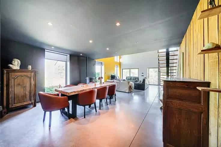 Luxe Villa te Cortil Wodon met 2 Zwembaden en Appartement
