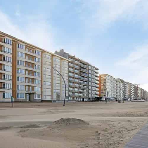 Appartement Zeezicht De Panne Gerenoveerd
