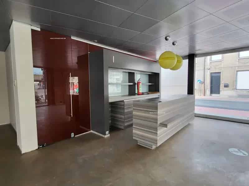 Handelspand te huur Deinze 135m²