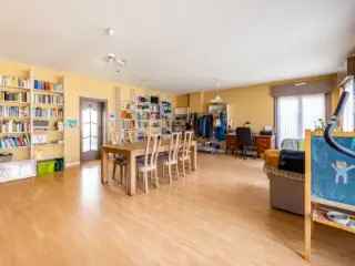 Villa te koop Schendelbeke - Gezinswoning met 3 slaapkamers en mogelijkheid tot extra uitbreiding