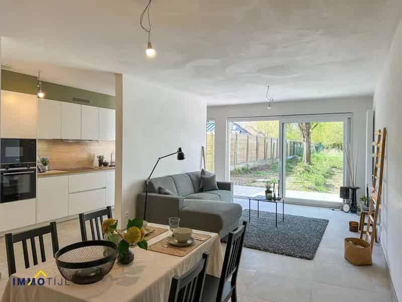 Nieuwbouwwoning te Erembodegem 3 slaapkamers garage