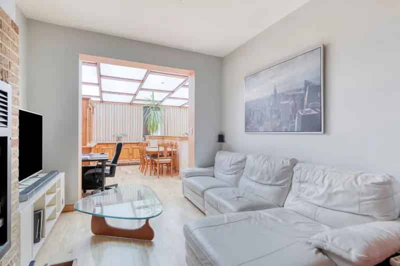 Mooie rijwoning met potentieel