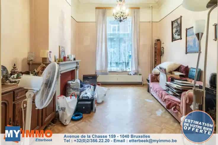 Huis Te Koop Etterbeek 200m² Te Renoveren Vrij Beroep