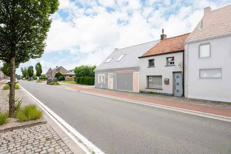 Starterswoning Balgerhoeke Ruime Tuin Te Renoveren