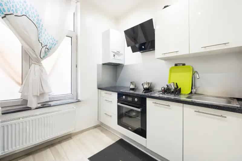 Huis te Koop Anderlecht: Gemengd Gebouw met Hoog Rendement