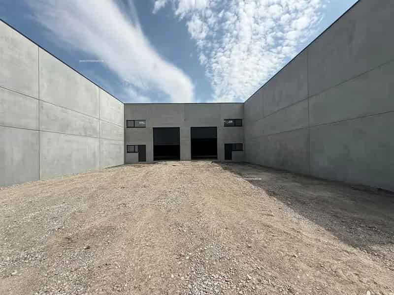 Nieuwbouw Bedrijfsgebouw te Koop Eeklo 270m²